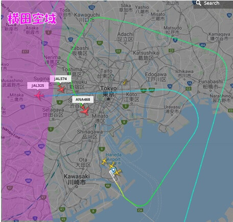 横田空域を横切っている