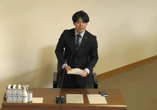 自由民主党神戸市会議員団の上畠寛弘議員