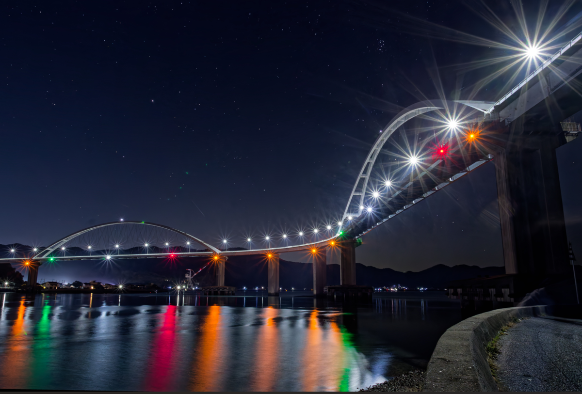 【広島・内海大橋】刻一刻と表情を変える絶景!夕景・夜景・ライトアップ・朝焼けを独り占めする贅沢な一日
