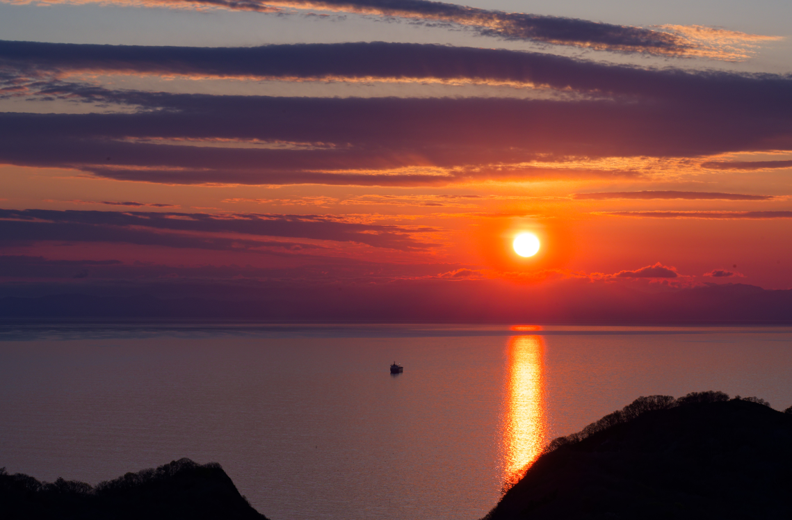 【旅日記】洞爺湖から室蘭へ！測量山から眺める絶景と、夕暮れ、夜、朝に変わる奇跡のグラデーション