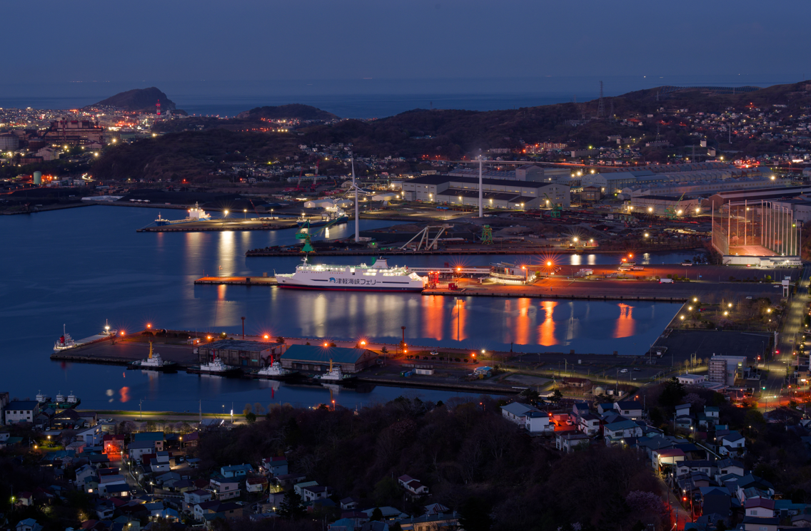 【旅日記】洞爺湖から室蘭へ！測量山から眺める絶景と、夕暮れ、夜、朝に変わる奇跡のグラデーション