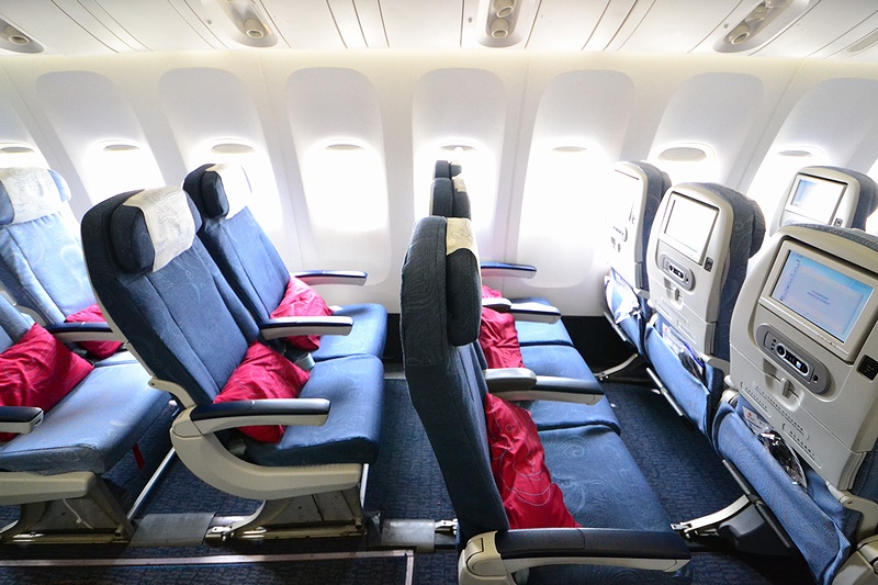 エアチャイナ777-300ERで飛んだ深圳=北京エコノミークラス搭乗 エアチャイナ777-300ERで飛んだ深圳=北京エコノミークラス搭乗