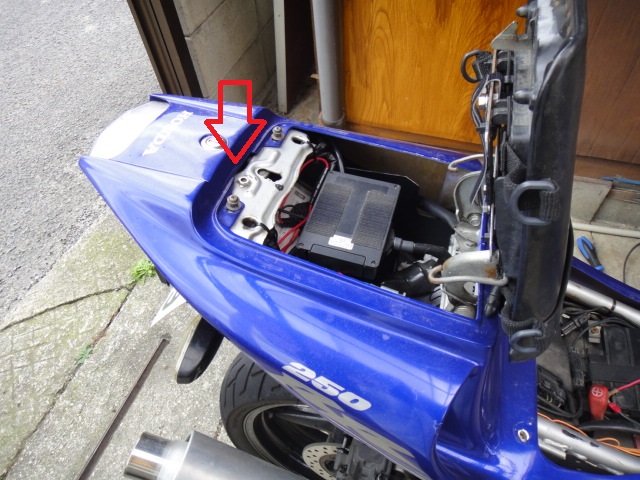 cbr250rr mc22 純正シートカウル