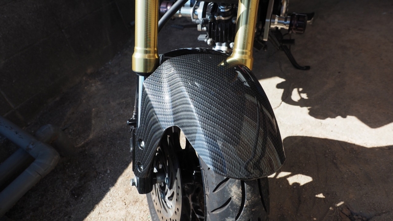 フロントフェンダー 侍巧房 国産 Honda ホンダ Grom グロム用 外装パーツ Casフェンダーカーボン カーボンフェンダー カスタムパーツ 送料無料 67 以上節約