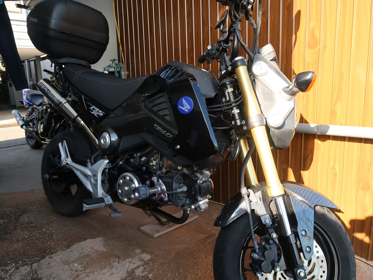 HONDA グロム125 前タイヤ新品、オイル、バッテリー交換済み！引き取り 