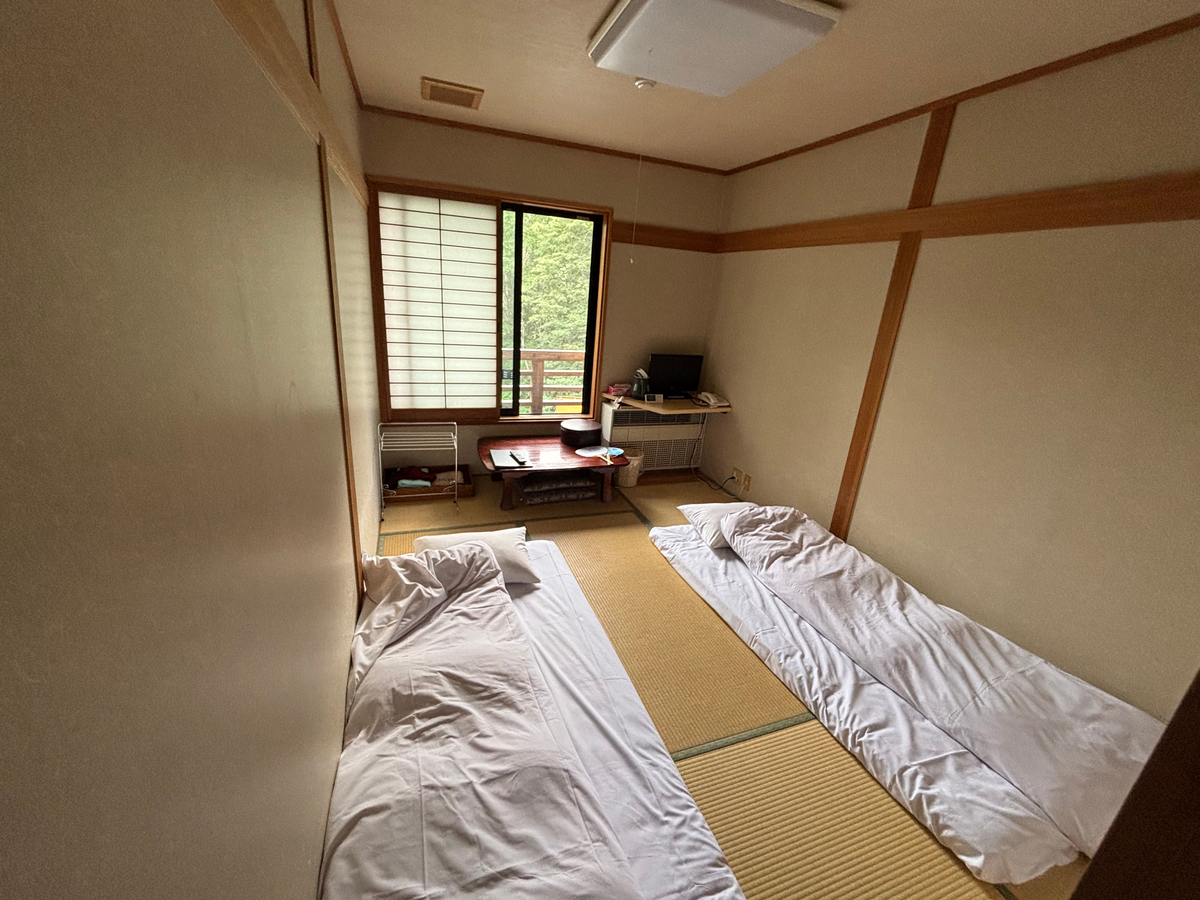 筆者が宿泊した焼のお部屋