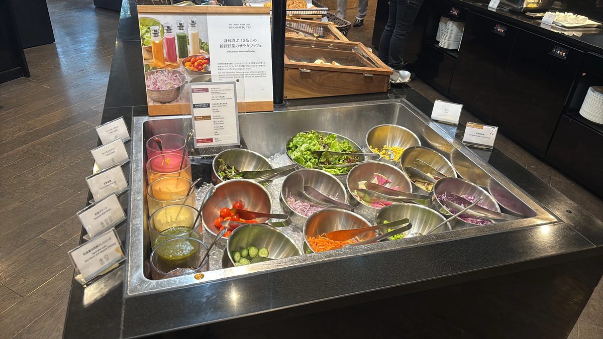 サラダバー