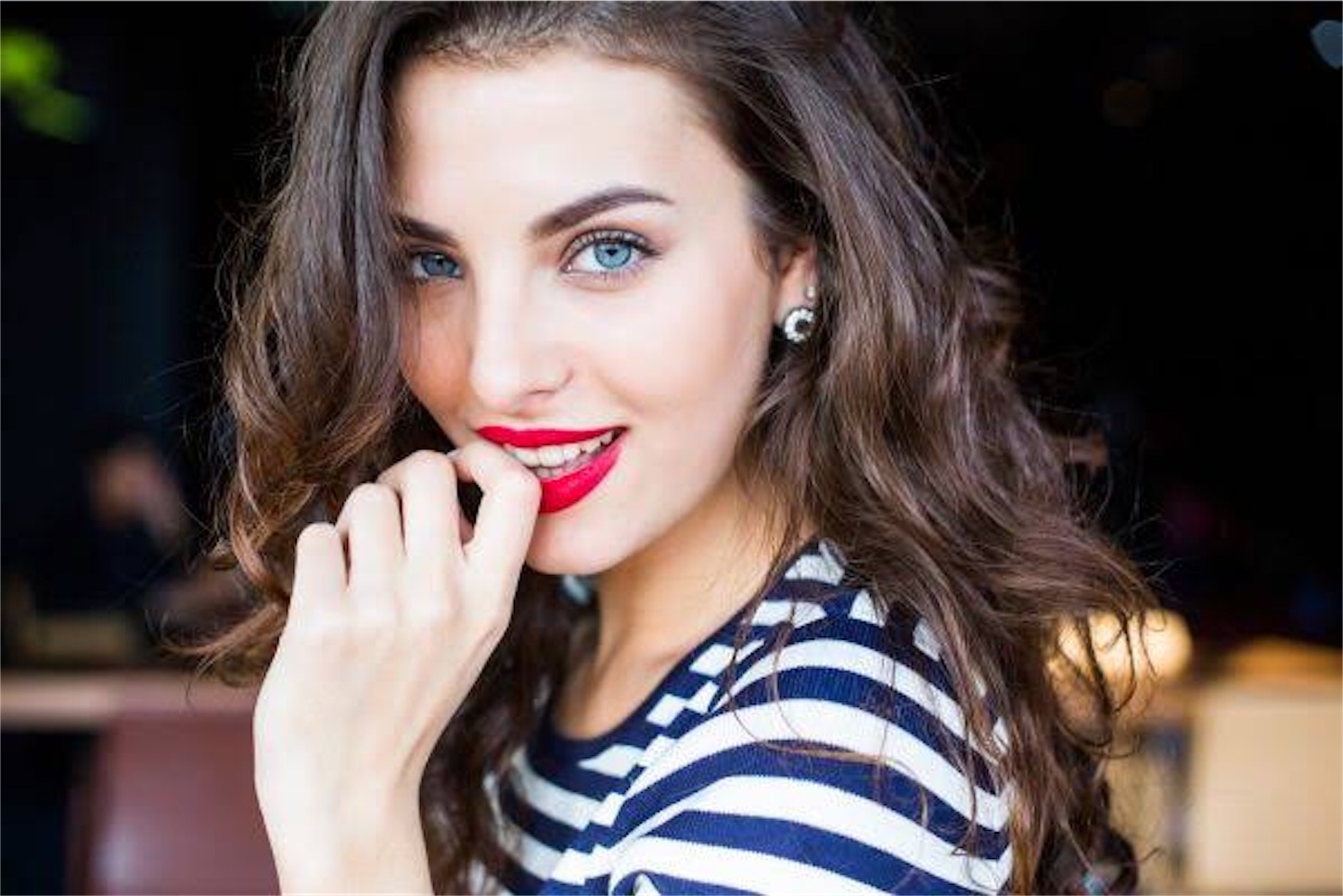 初心者さんがやりがちな歯紅を超絶簡単に防ぐ方法 大学から焦ってメイクを始めようとしている女の子必見 メイク初心者から脱出し 大人可愛い 女子大生になる方法