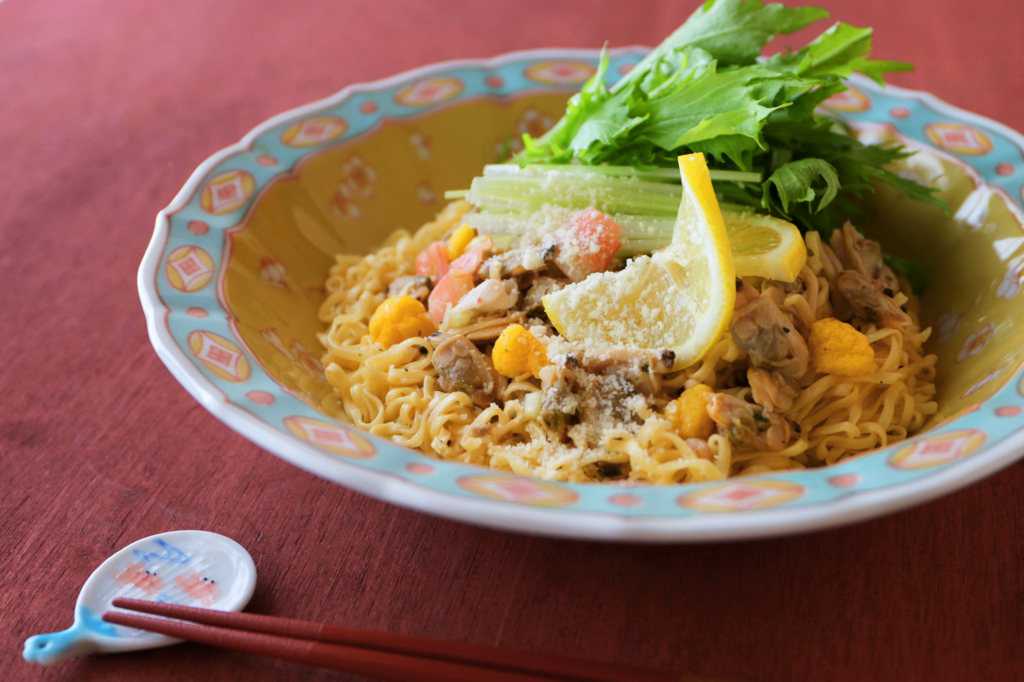 自宅で混ぜそば 袋のインスタントラーメンで作る激ウマ混ぜそばレシピ ぐるなび みんなのごはん