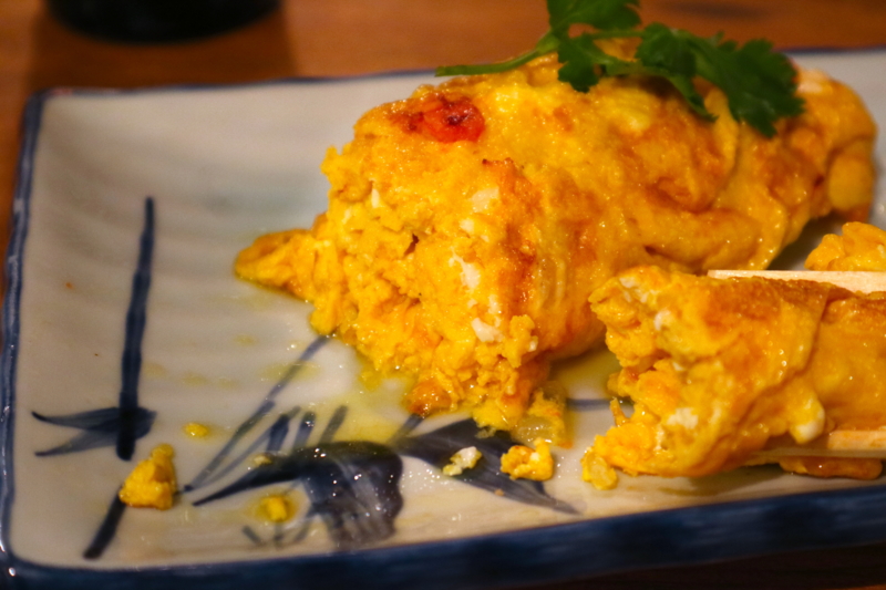 池袋に東南アジアを感じる立ち飲み屋があった お酒も食事もほぼ300円均一の 立ち飲み 小島 は怪しすぎるけど一度は行ってみたい ぐるなび みんなのごはん