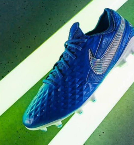 f:id:footballboots:20191208221013j:plain