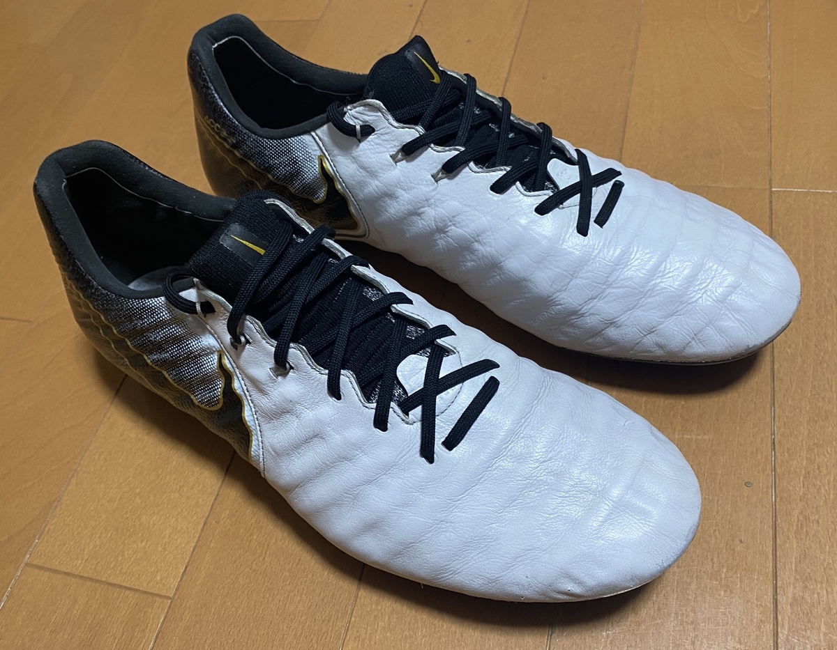 f:id:footballboots:20200425003401j:plain