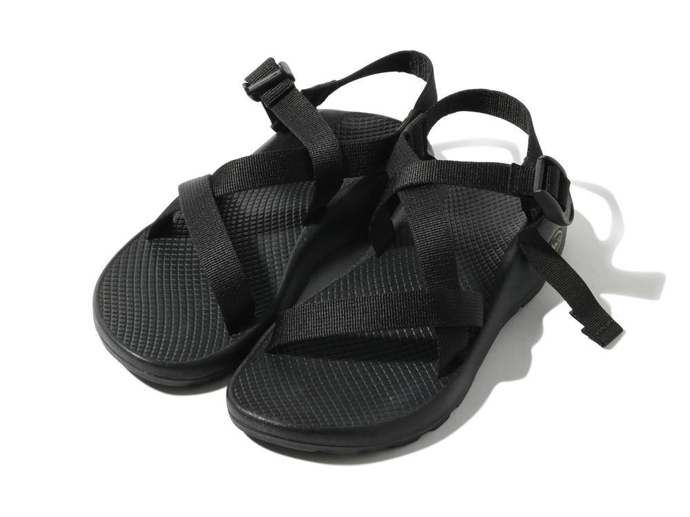 f:id:footmuji:20190504170729j:plain チャコのサンダル(Z1 Classic)
