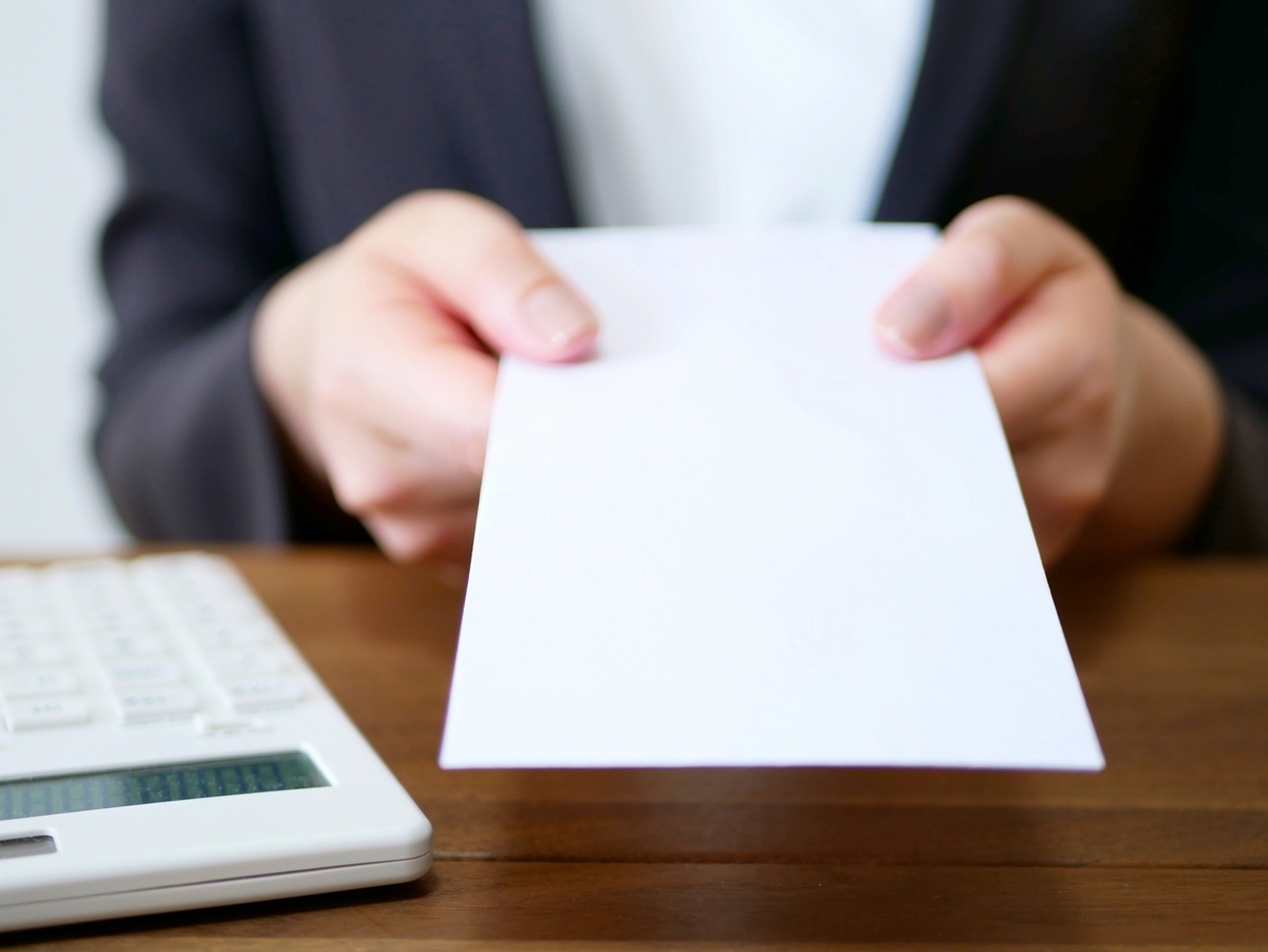 返信用封筒の正しい書き方とは？基本マナーと注意点をチェック