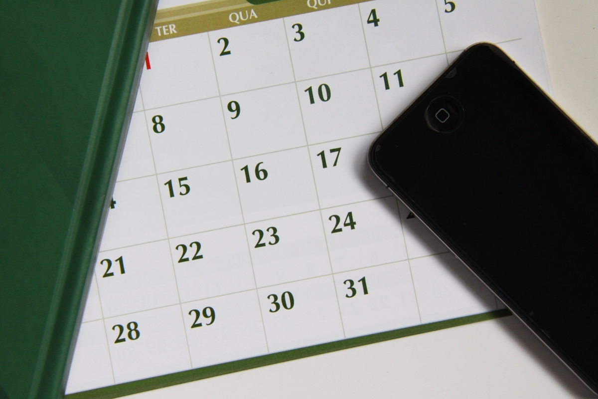 カレンダーとスマホ