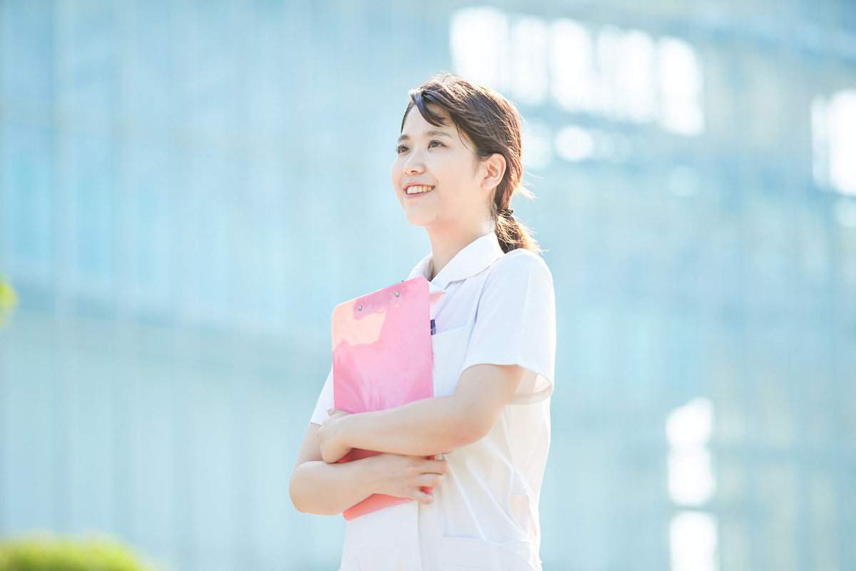 前向きな女性看護師