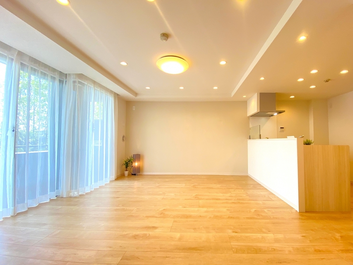 家具のない部屋