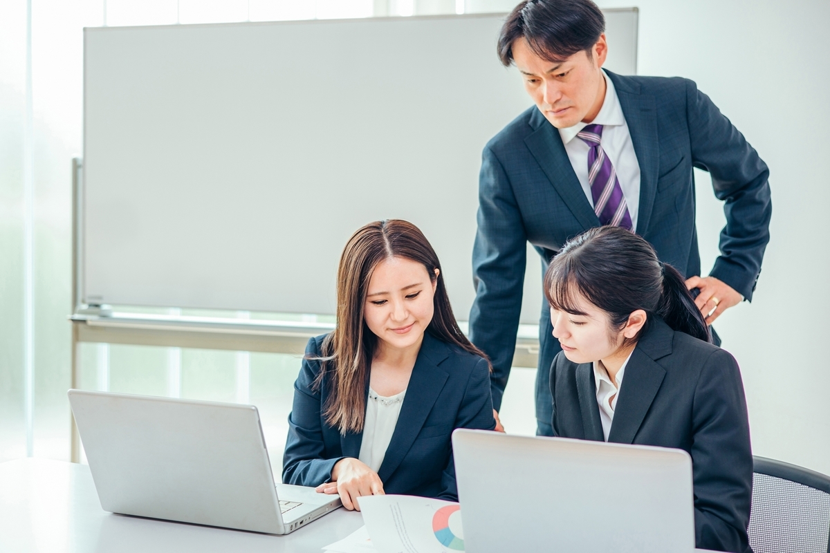 チームミーティング