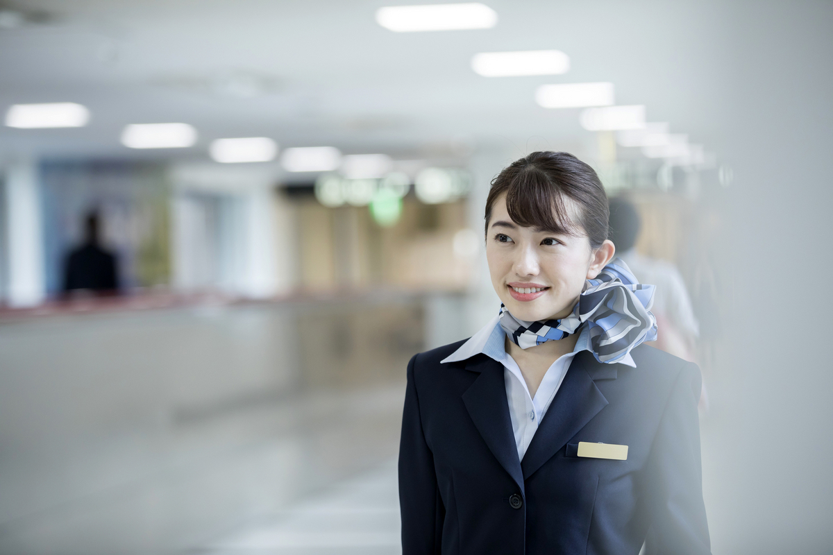 空港で働く女性