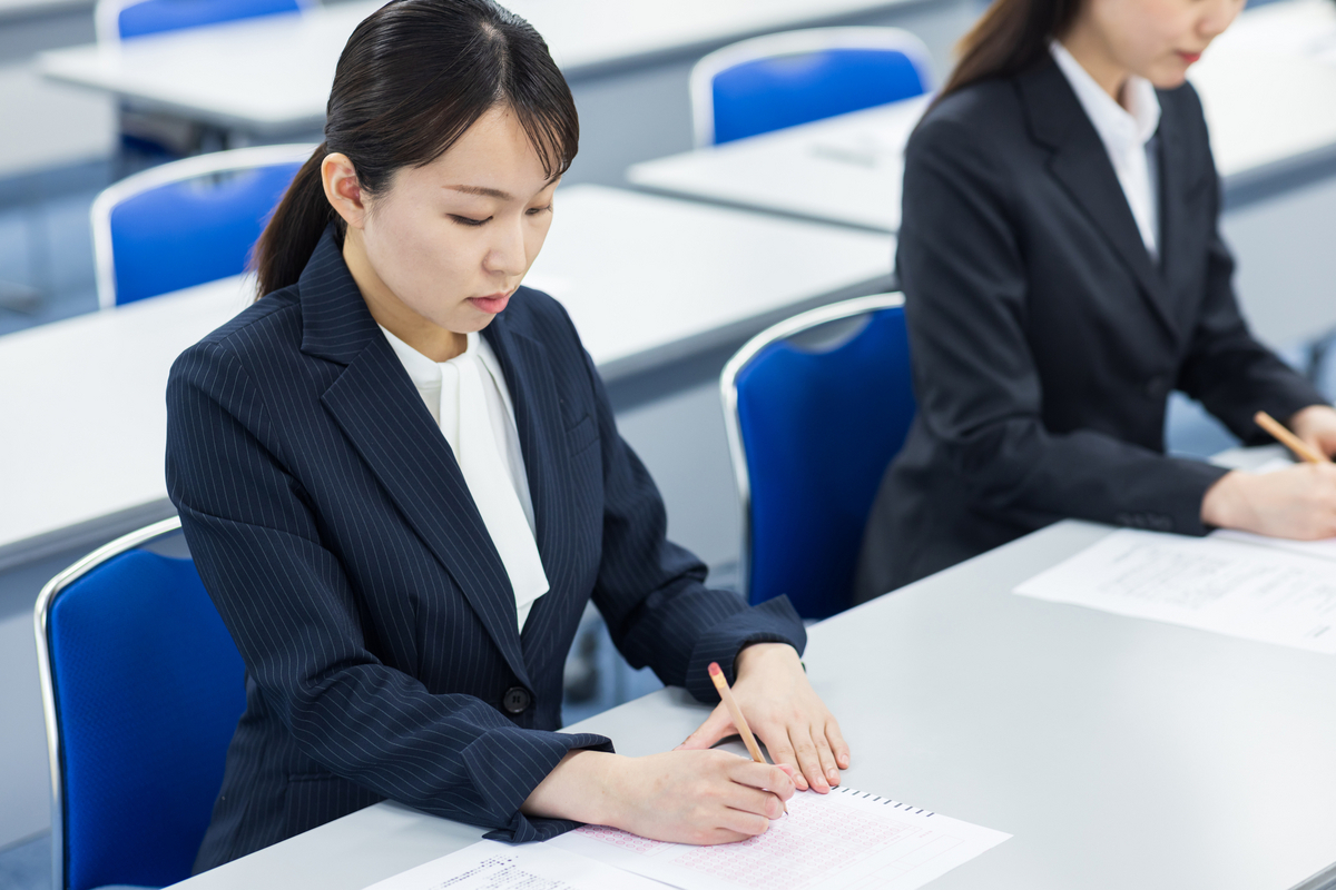 セミナーを受ける女性