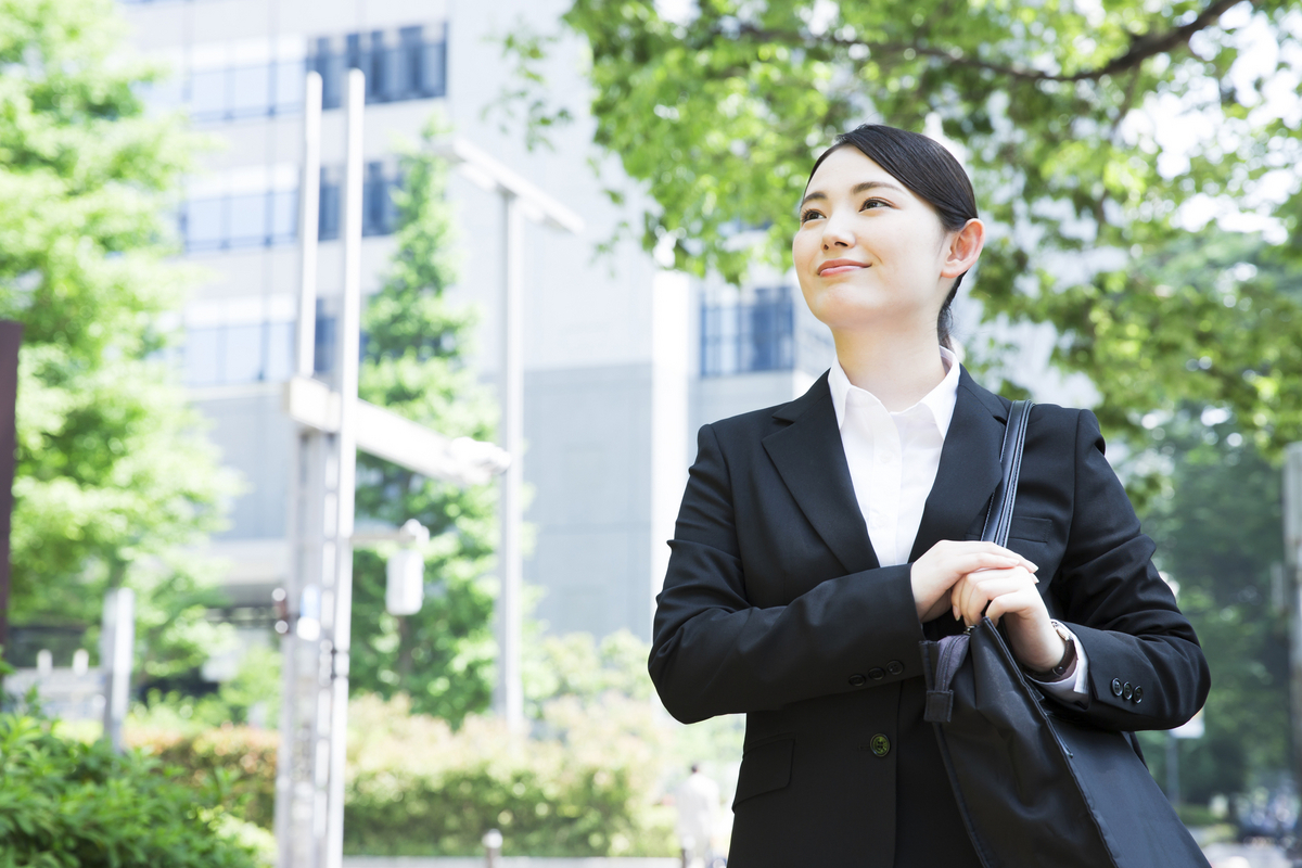 就活に前向きな女性