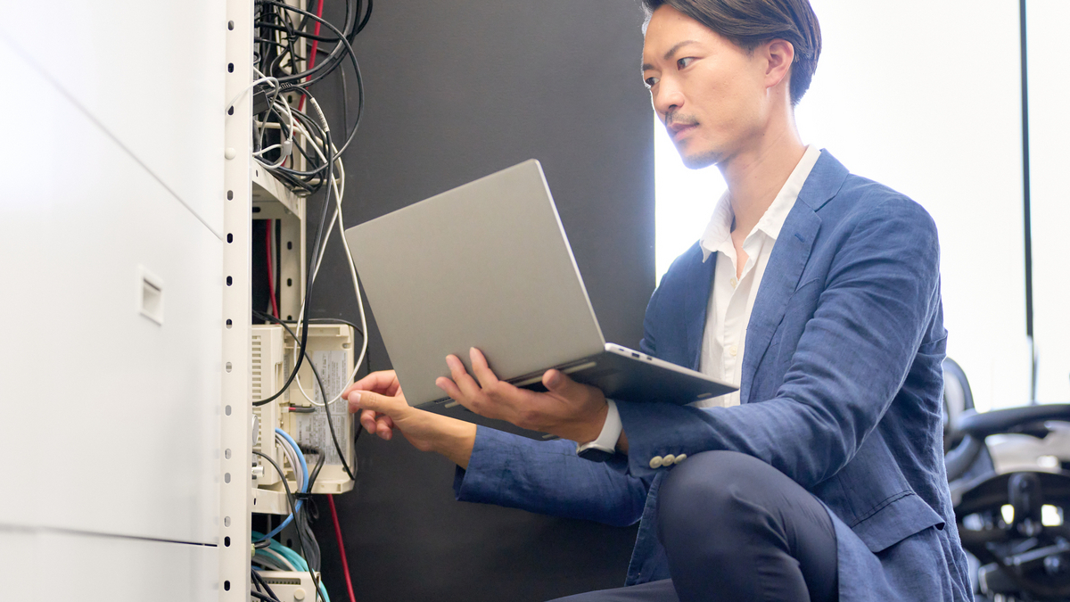 危機を操作するエンジニア