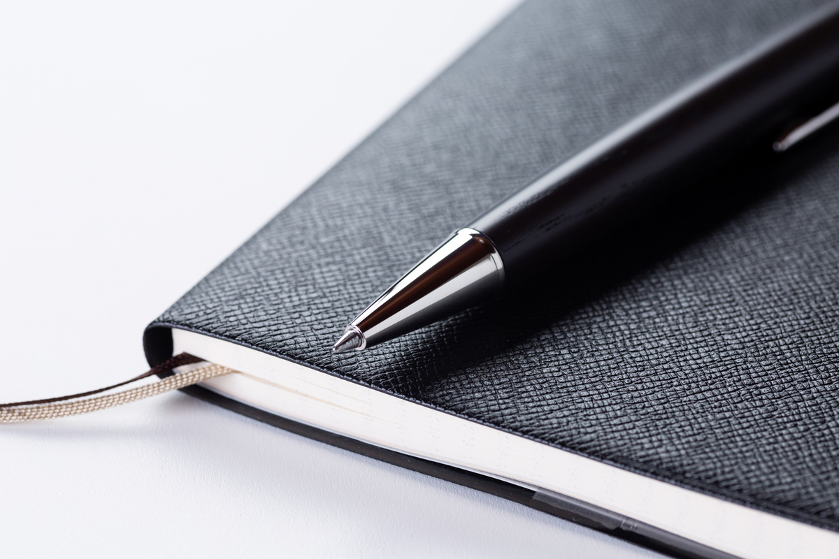 ノートとペン