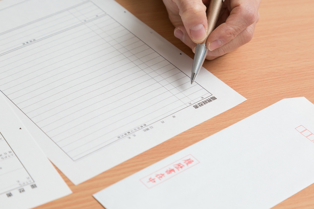 職務経歴書に書き込む