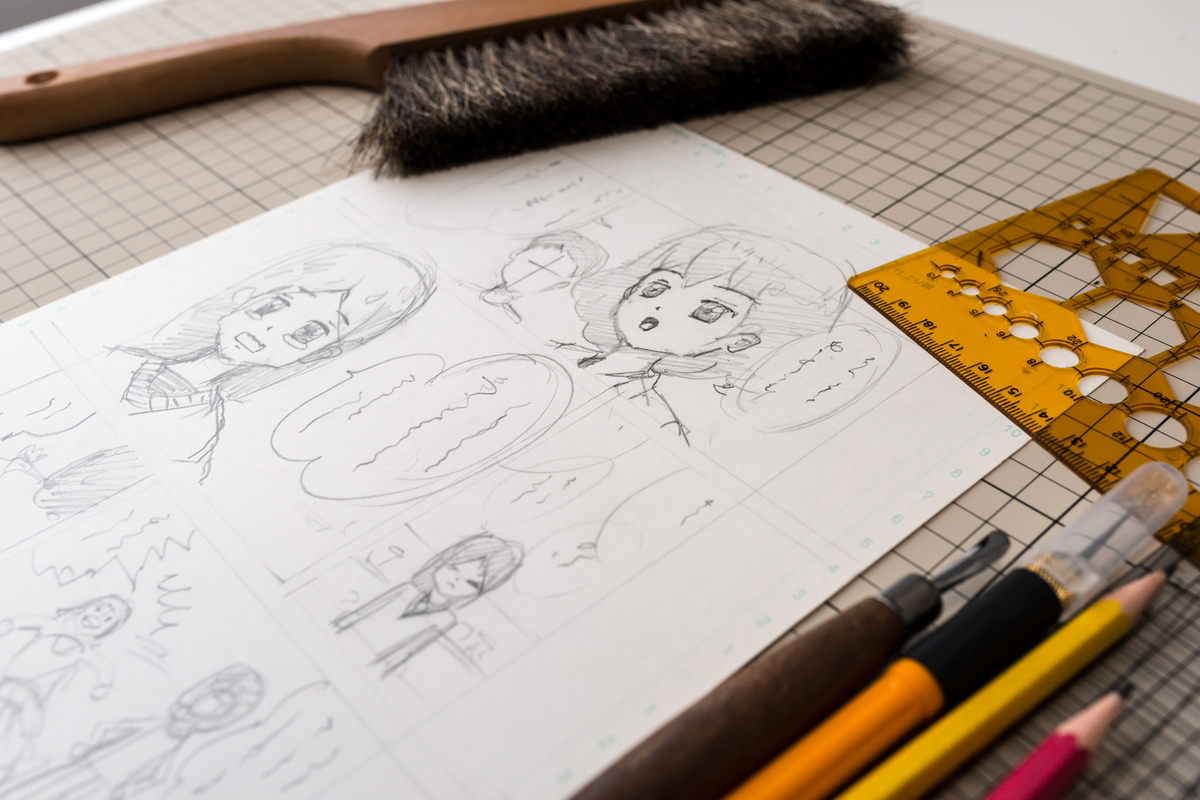 漫画家のデスク