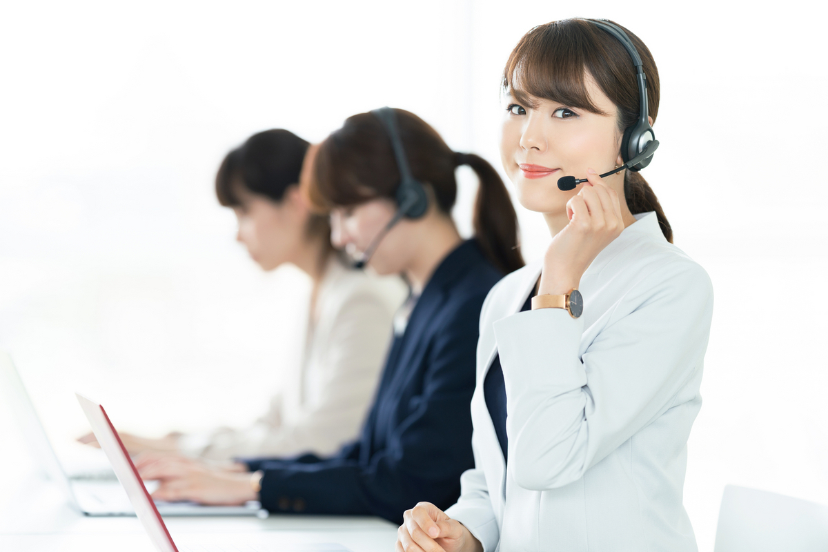 女性オペレーター