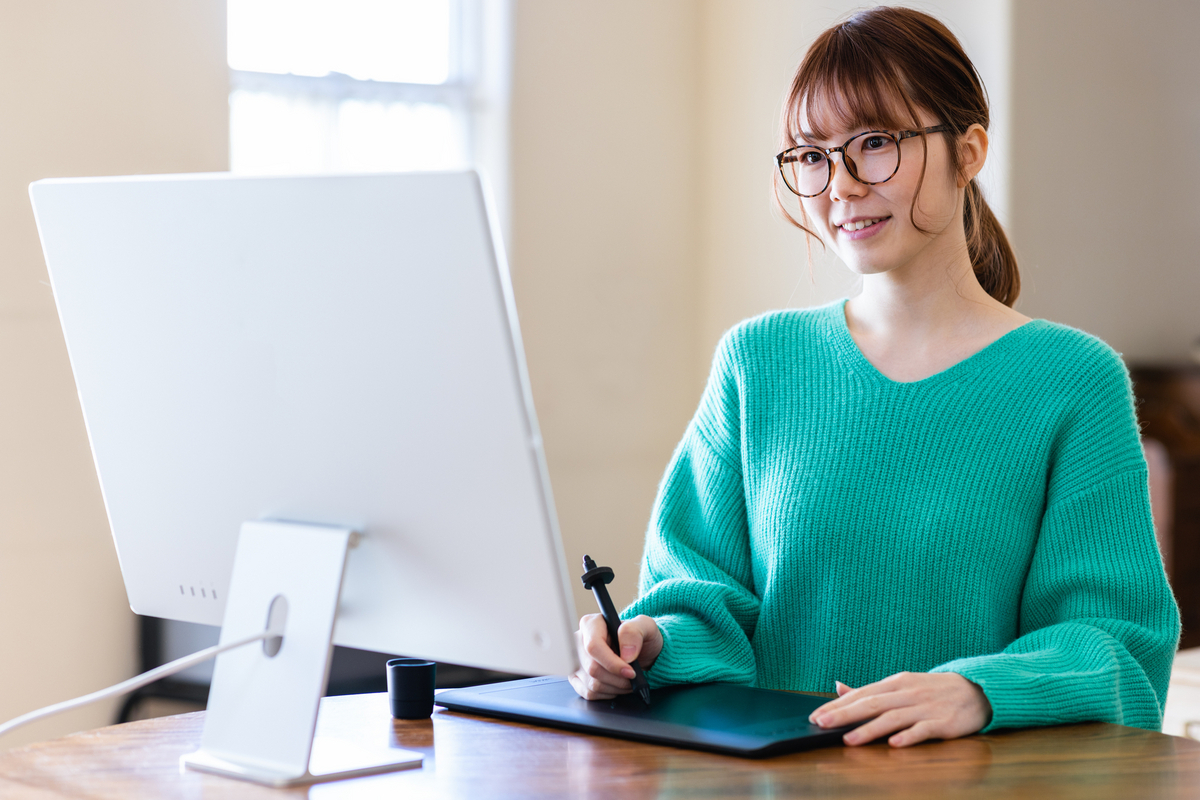 女性デザイナー