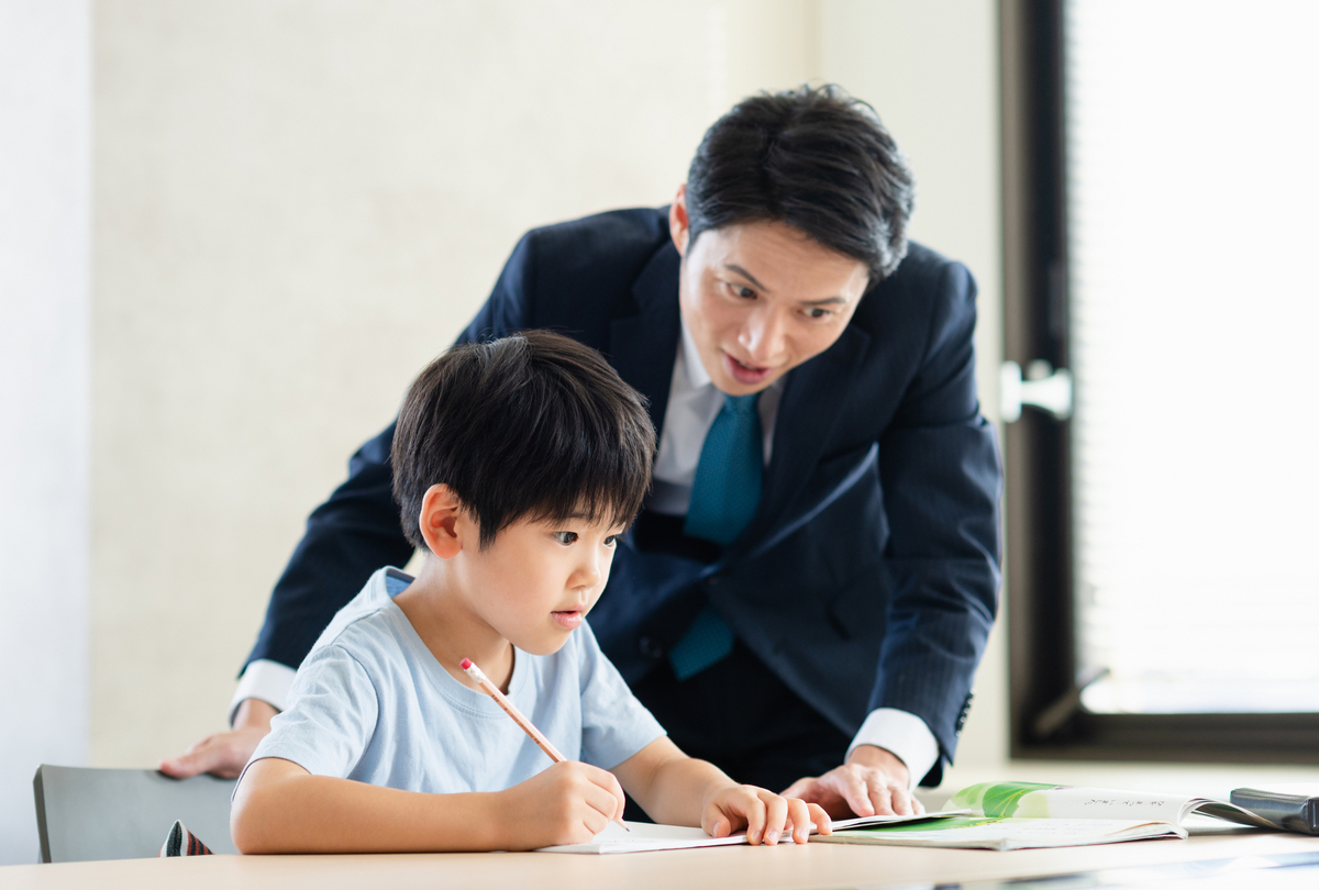 家庭教師の男性