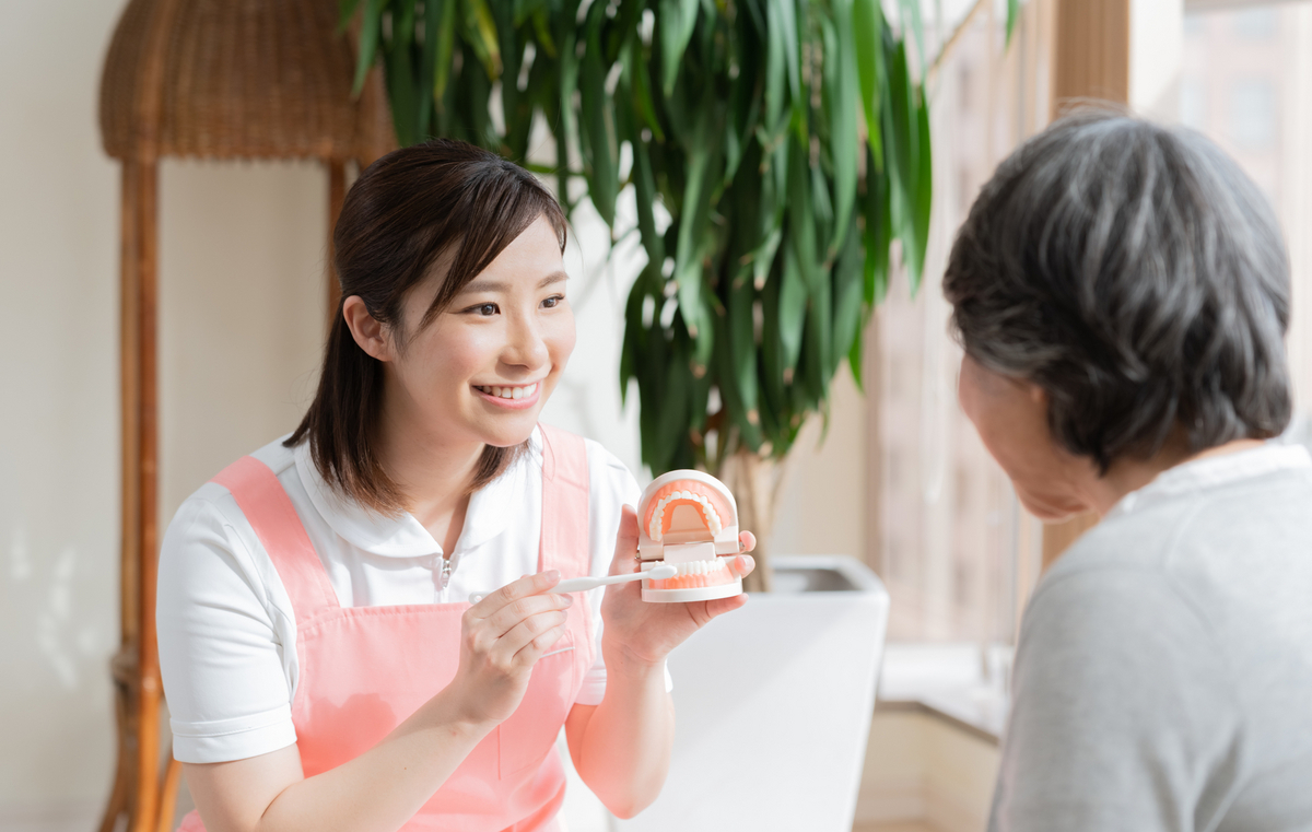歯科衛生士の女性
