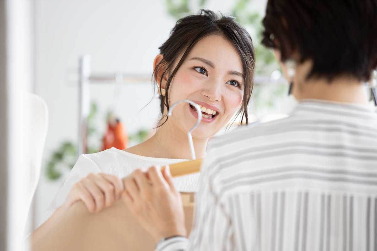 アパレルで働く女性