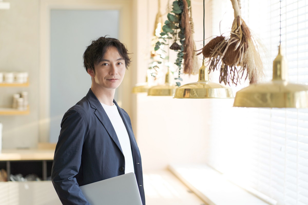 フリーランスの男性