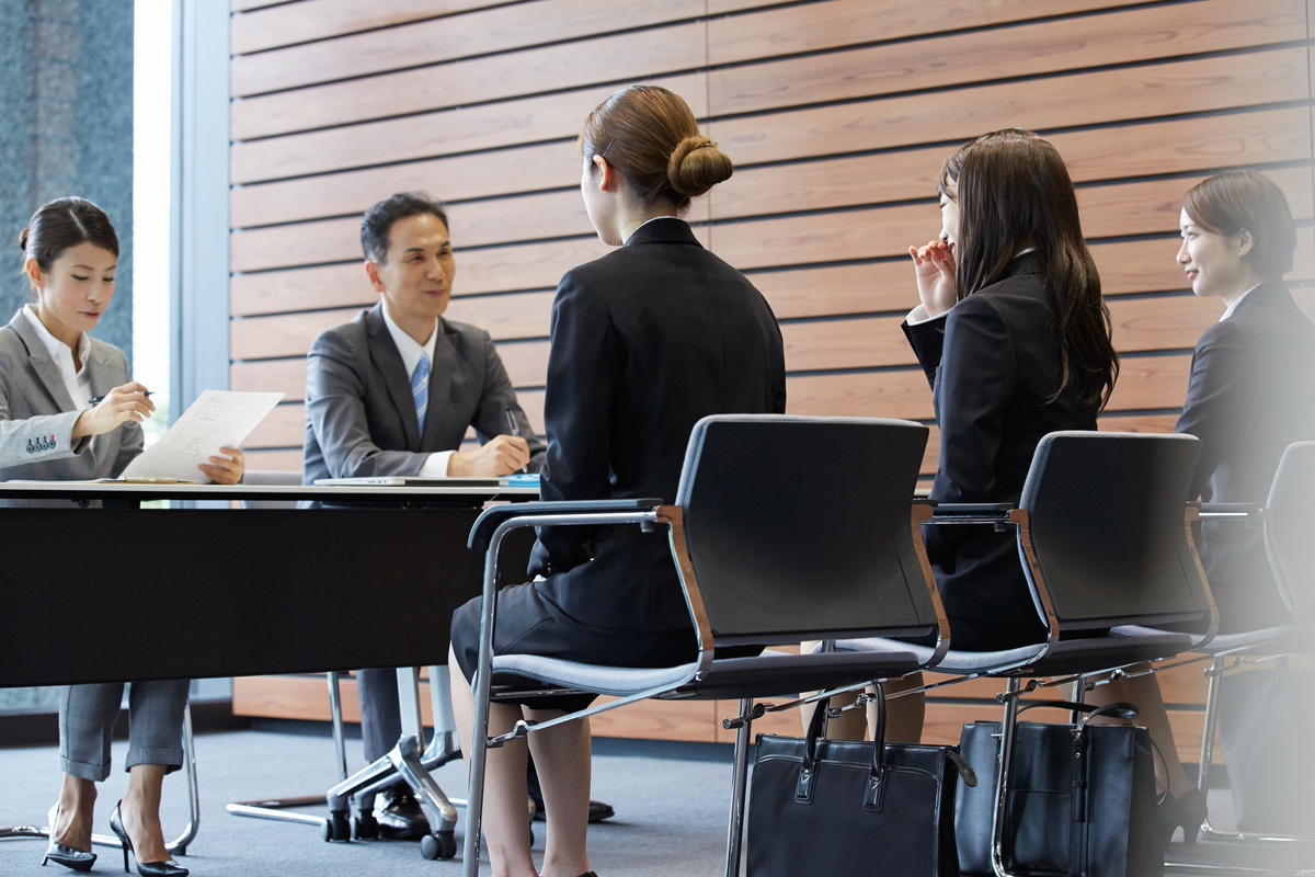 採用試験