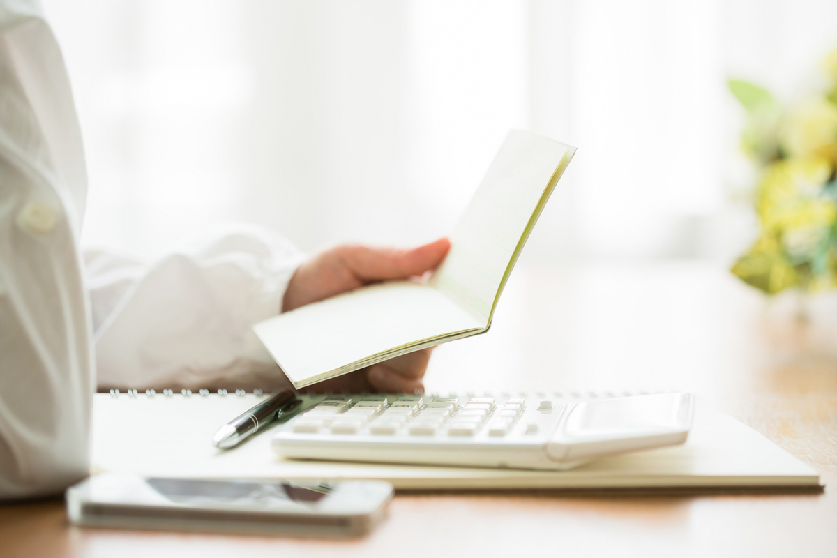 通帳をチェックする