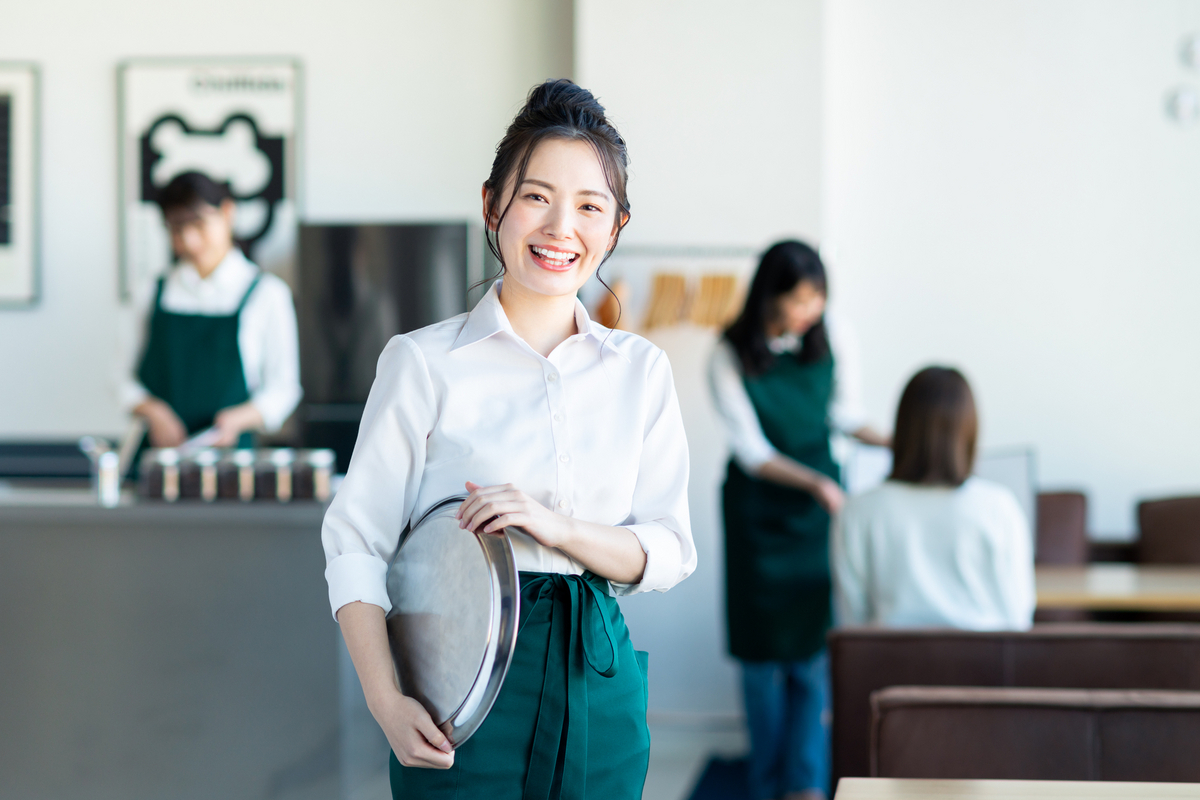 アルバイトの女性