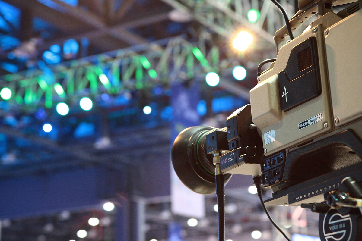 テレビカメラ