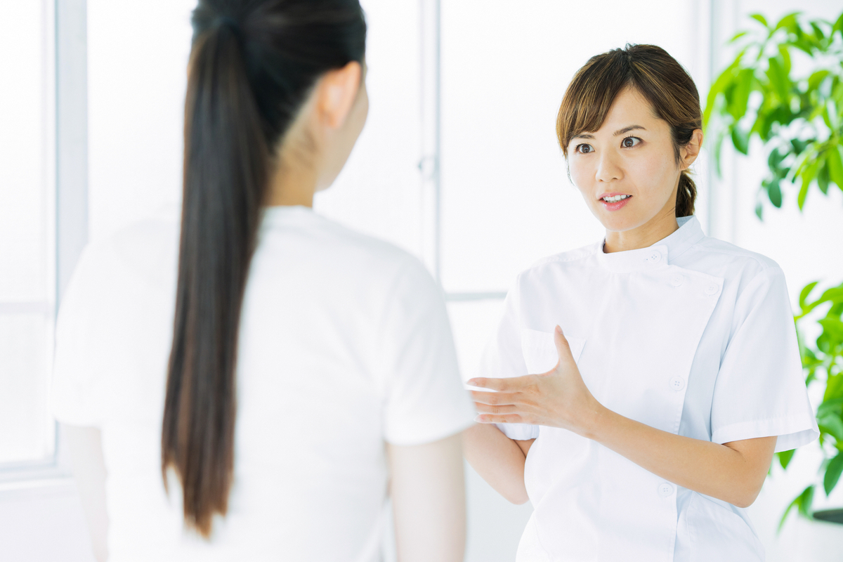 患者に説明中