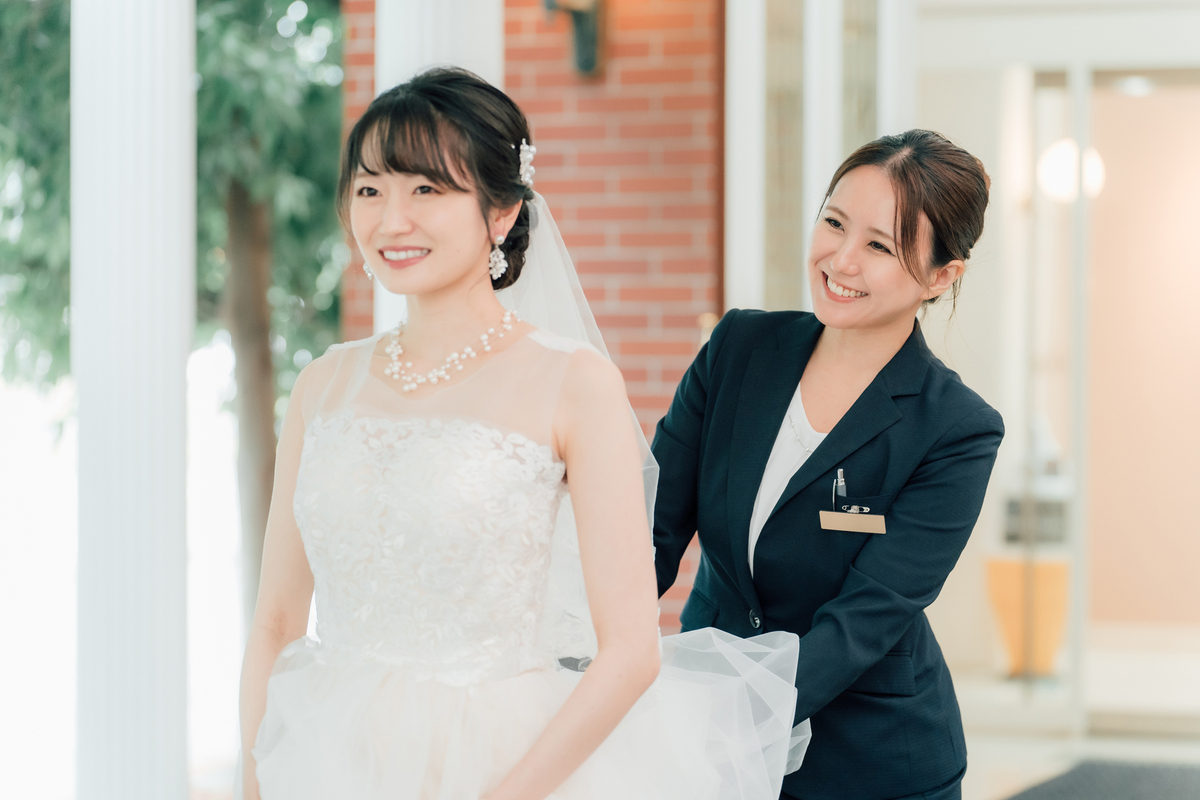 花嫁とウエディングプランナー