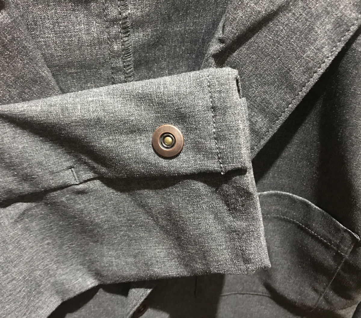 オールユアーズ 着たくないのに毎日着てしまうジャケットとパンツ 
