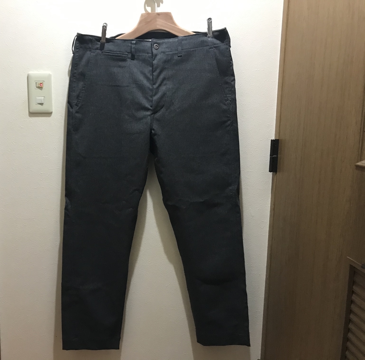 オールユアーズ 着たくないのに毎日着てしまうジャケットと