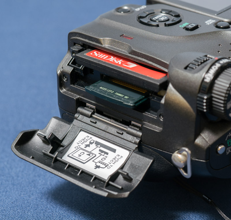 CAMEDIA C-7070 WideZoom Olympus - fortia's レビュー