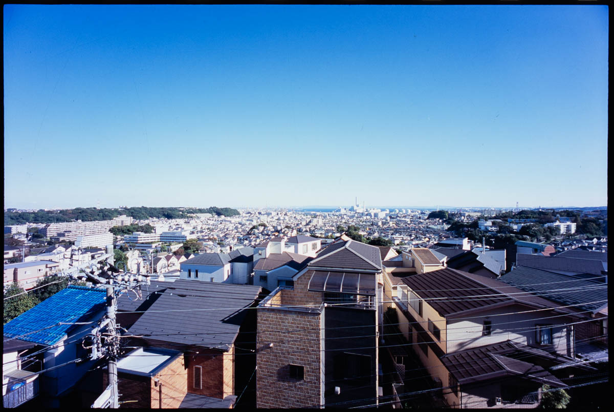 G1 + Hologon8/16,  Velvia100, F8, 1/30, フィルターあり