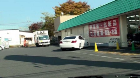 駐車マナーが悪い高額車