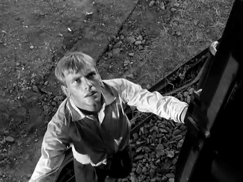 映画「激しい季節」（1959）エレオノーラ・ロッシ・ドラゴの知的