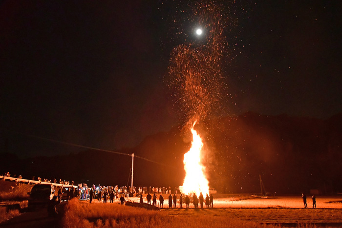 近場の鬼火焚き 竹の櫓を巡る 2026/01/04（鹿児島） - 花浄土鹿児島