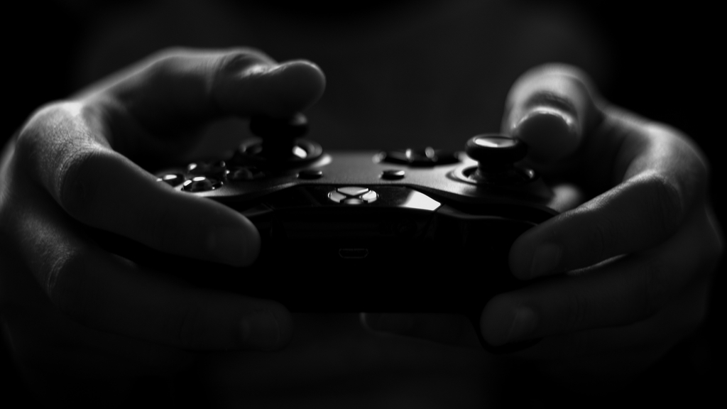 f:id:fpra1320:20190212004509j:plain:w650 ゲームをプレイしている画像