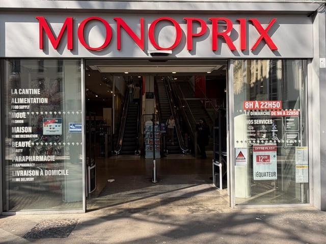 パリのスーパー比較モノプリ（Monoprix）